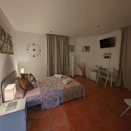 Ses Salines Private Rooms Mallorca Buitenkant foto