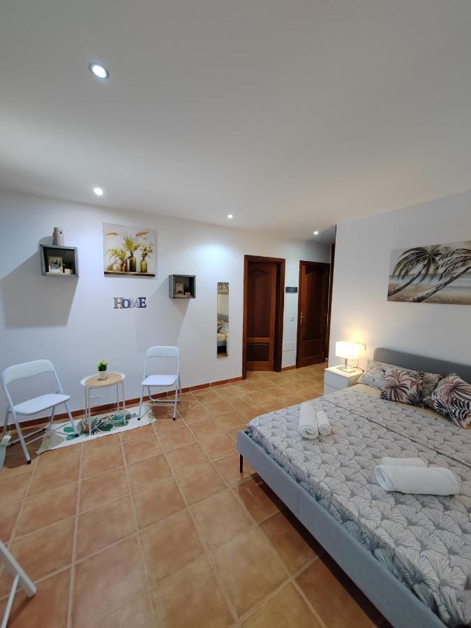 Ses Salines Private Rooms Mallorca Buitenkant foto